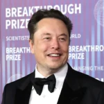 Elon Musk Claims WhatsApp Exports User Data Daily